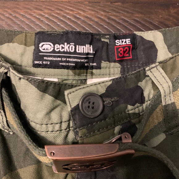 Ecko Unltd Belted Canvas Cargo Short - Picture 3 of 7